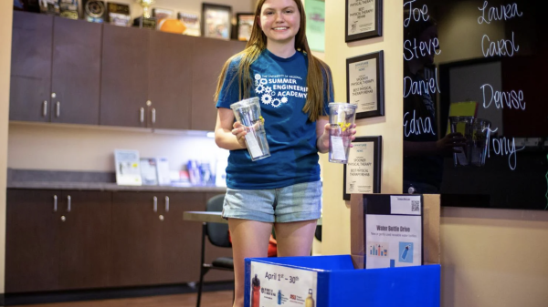 Ahwatukee teen collecting water bottles for those in need