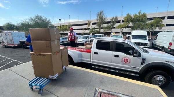 Tempe agency, Salvation Army receive heat-relief kits from SRP